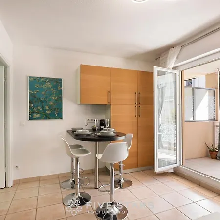 Miami Five Stars House *