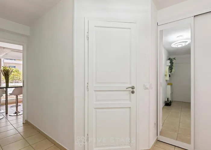 Miami Five Stars House ניס