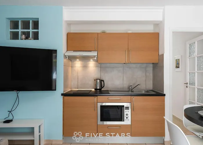 Miami Five Stars House * Nicea