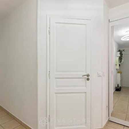 Miami Five Stars House Niza